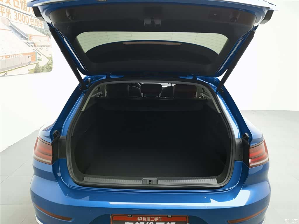 Volkswagen CC, 2021 16