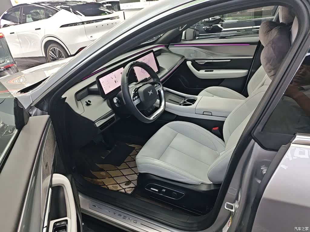 Xpeng P7, 2023 15