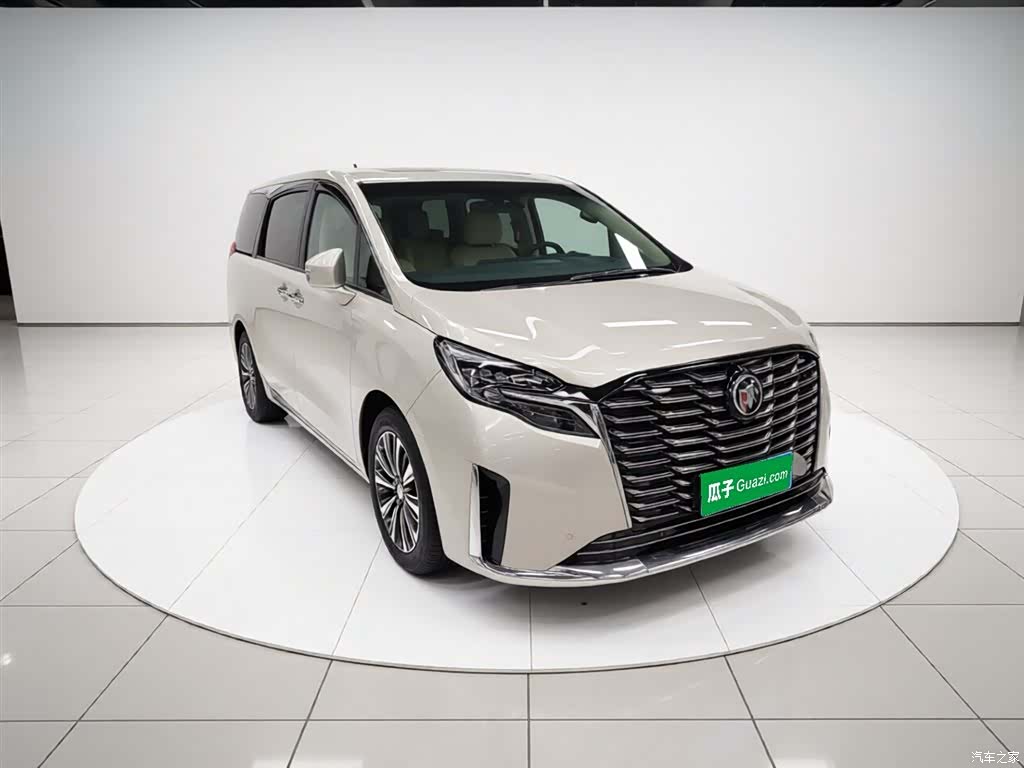 Buick GL8, 2022 4