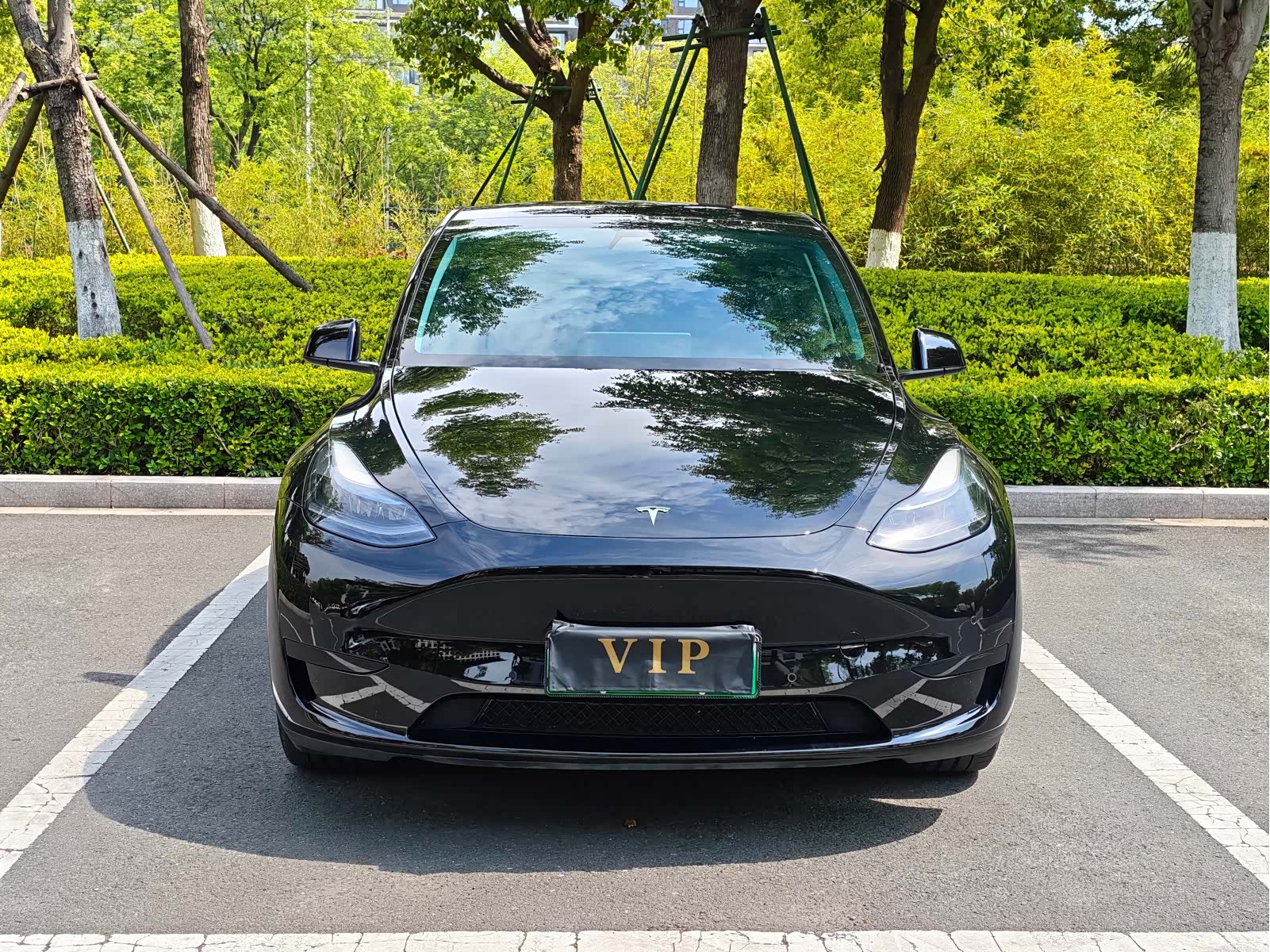 Tesla Model Y, 2023 1