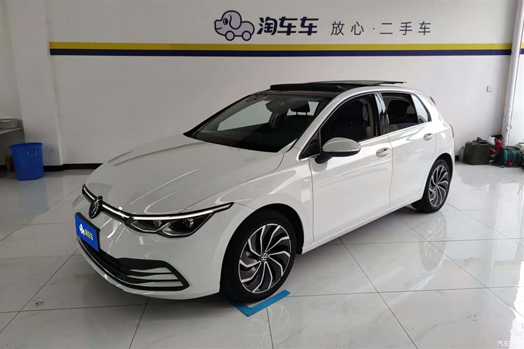 Volkswagen Golf, 2022 1