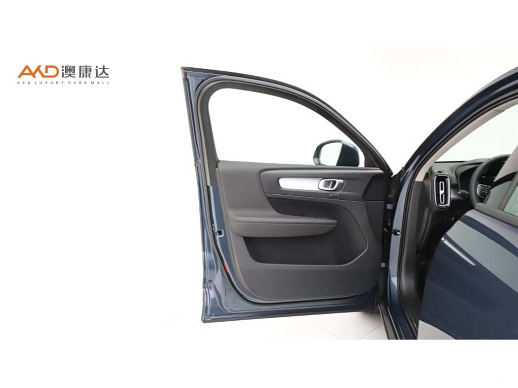 Volvo XC40, 2022 10