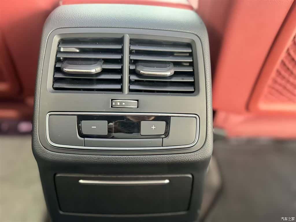 Audi A4L, 2024 12