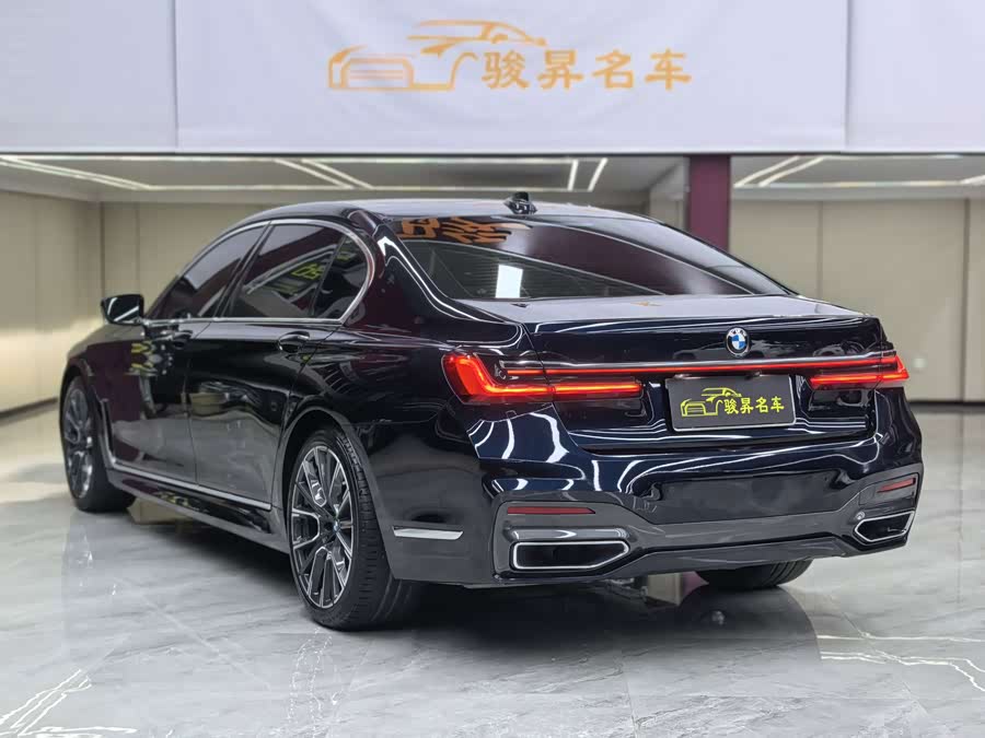 BMW 7-Series 2019, фото 4
