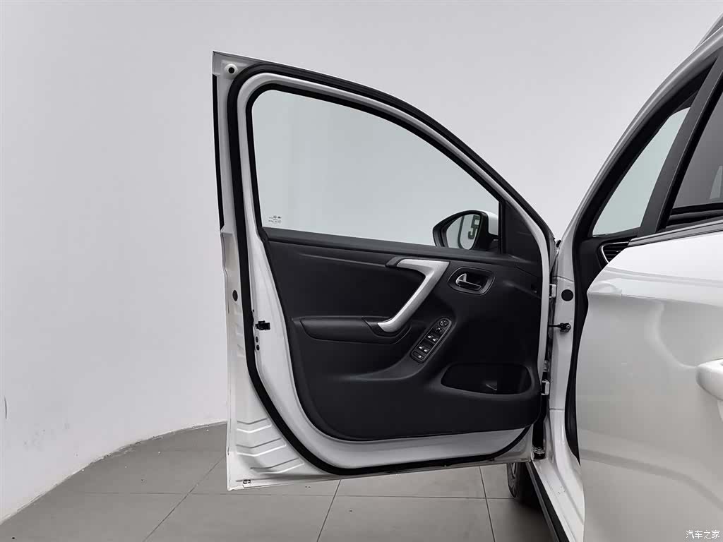 Citroen C3-XR, 2016 8