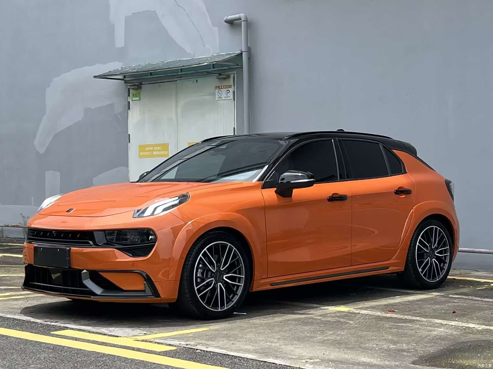 Lynk & Co 02