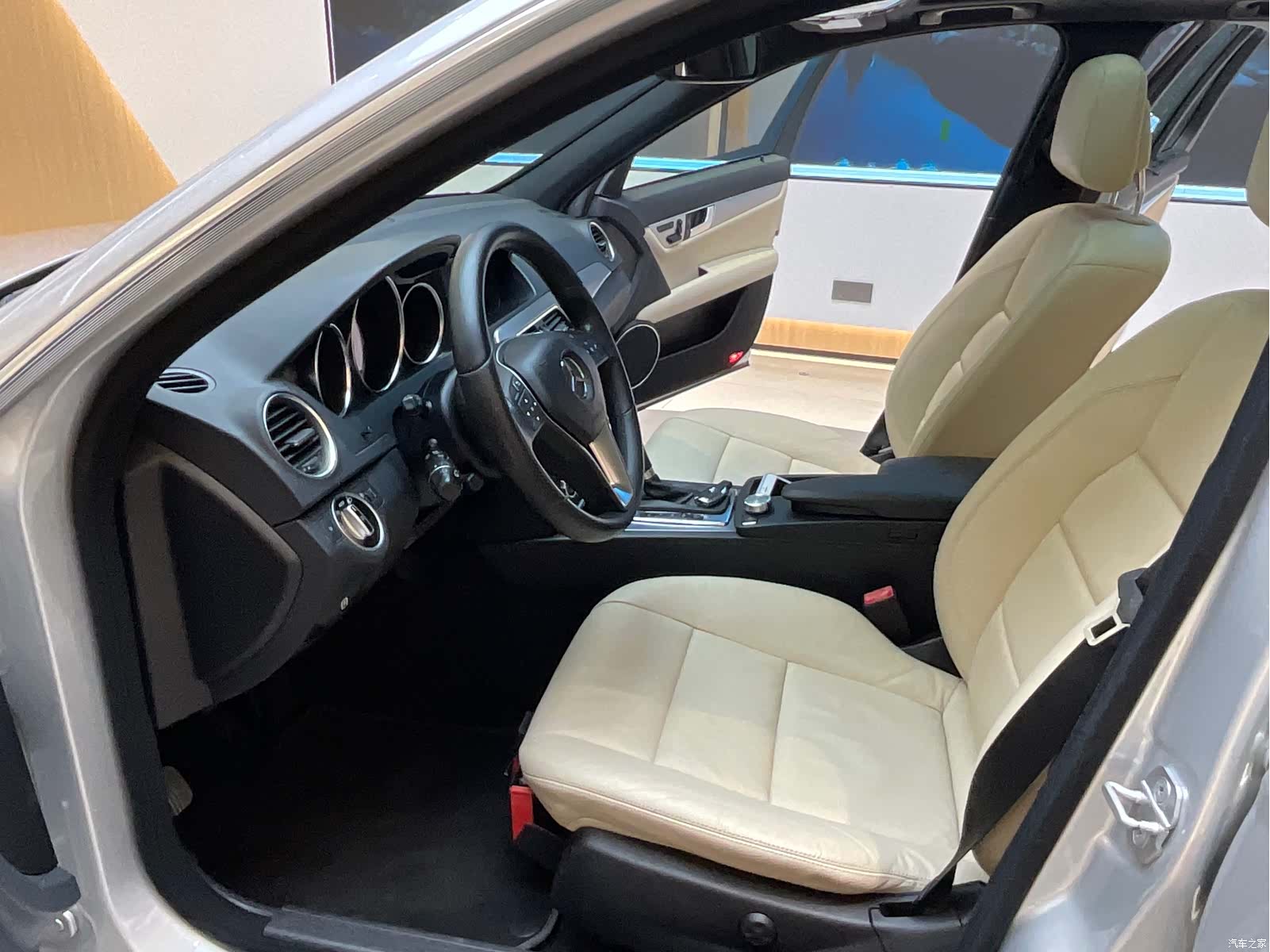 Mercedes-Benz C-Class, 2014 8