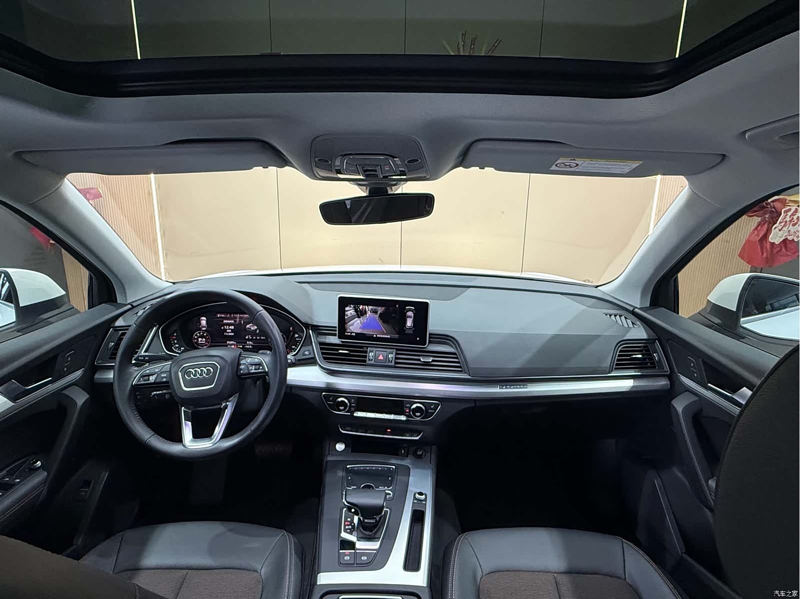 Audi Q5L, 2019 6