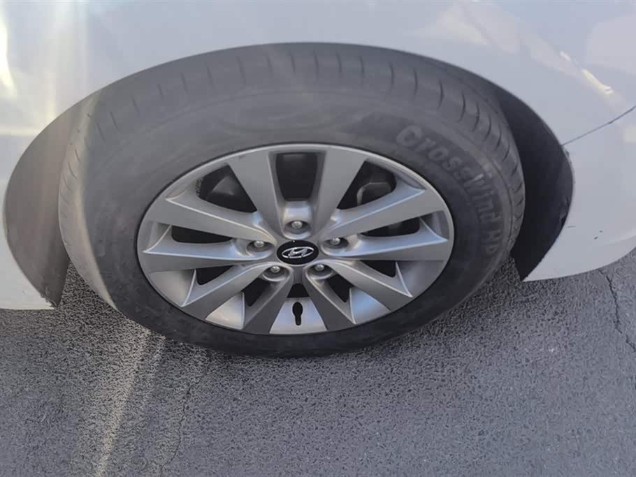 Hyundai Name picture