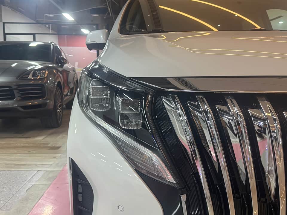 Trumpchi Trumpchi M8