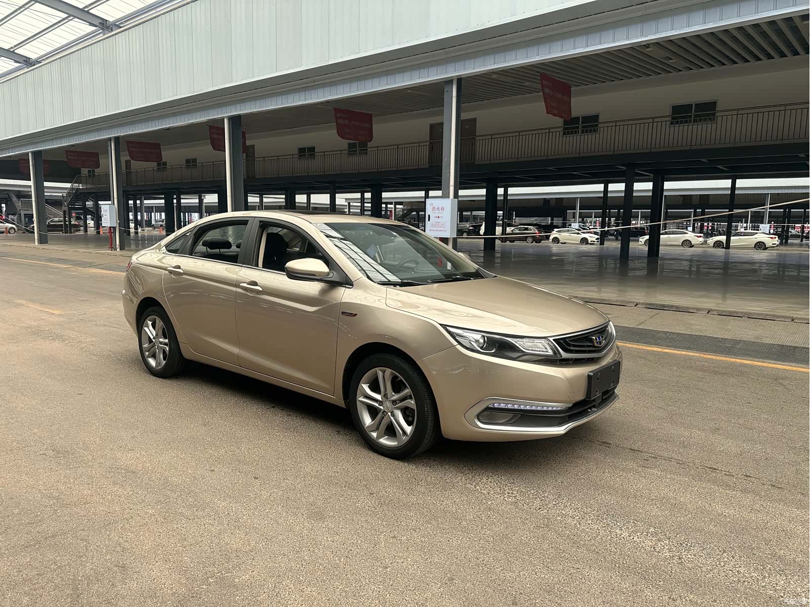 Geely Emgrand, 2017 3