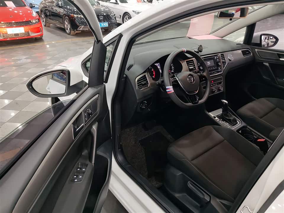 Volkswagen Golf*Jiayu