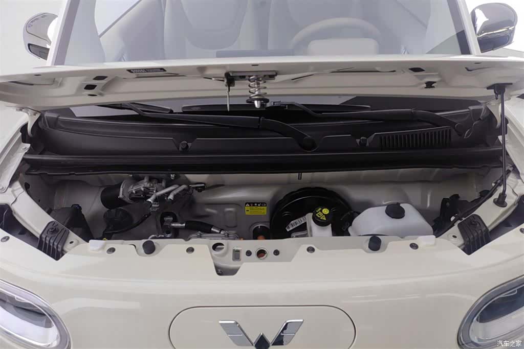 Wuling MINIEV, 2024 10