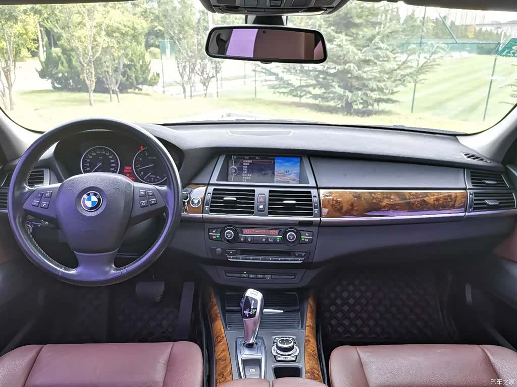 BMW X5, 2012 6