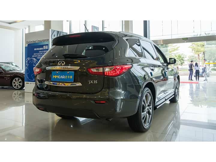 英菲尼迪jx 2013款 jx35 两驱卓越版