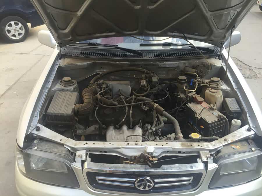 2011款 夏利a  1.0l 手动 两厢(无空调)