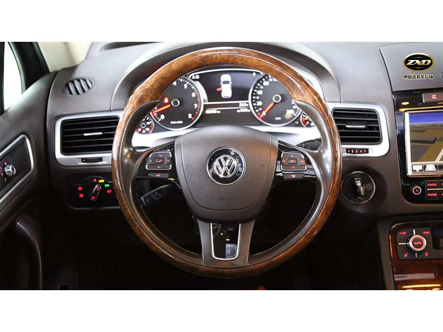 【青岛】途锐 2011款 3.0tsi 高配型_48.50_二手车之家