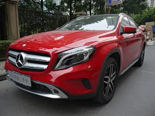 【郑州二手奔驰GLA 2015款 GLA 200 时尚型】