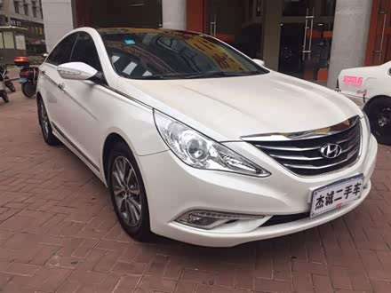 【海南11-15万二手索纳塔八】_海南11-15万二手索纳塔八报价_图片