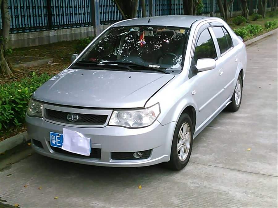 威志2009款 三厢 1.5l 手动标准型