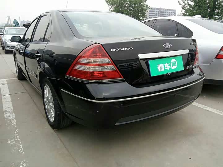 蒙迪欧 2004款 2.5l 旗舰型