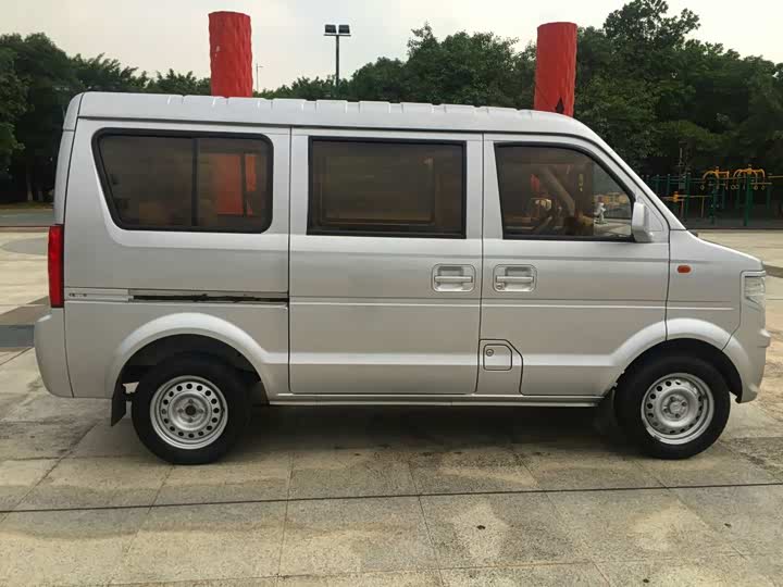 东风小康v27 2011款 1.3l标准型加长版dk13