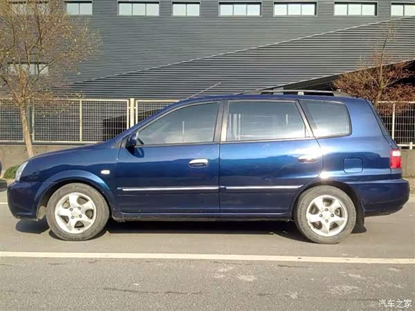 2005款 起亚佳乐 2.